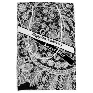13th Wedding Jubileum, Lace Jubileum Medium Cadeauzakje