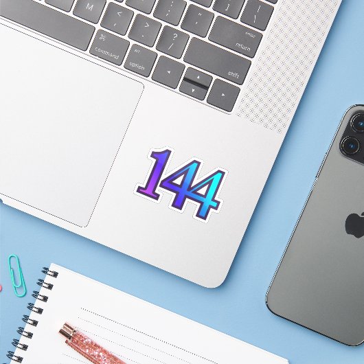 144 Engelnummer Bevestiging Sticker (Laptop met iPhone)