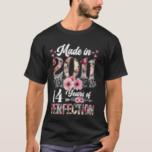 14 jaar oud Geboren in 2011 Floral 14e verjaardag T-shirt