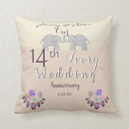 14e bruiloft Jubileum Opals & Elephants Ivory T Kussen