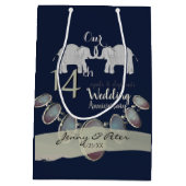 14e bruiloft Jubileum Opals & Elephants Navy Medium Cadeauzakje (Achterkant)