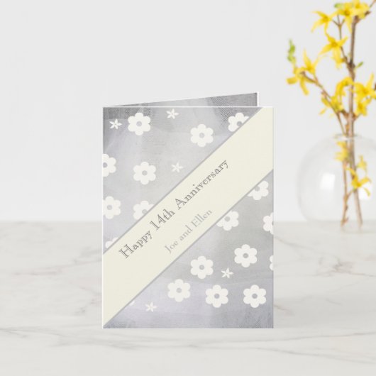 14e Jubileum van het huwelijk, Ivory Jubileum Kaart (Gele Bloem)