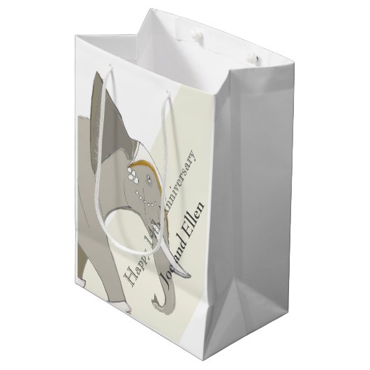 14e Jubileum van het huwelijk, Ivory Jubileum Medium Cadeauzakje (Voorkant Gekanteld)