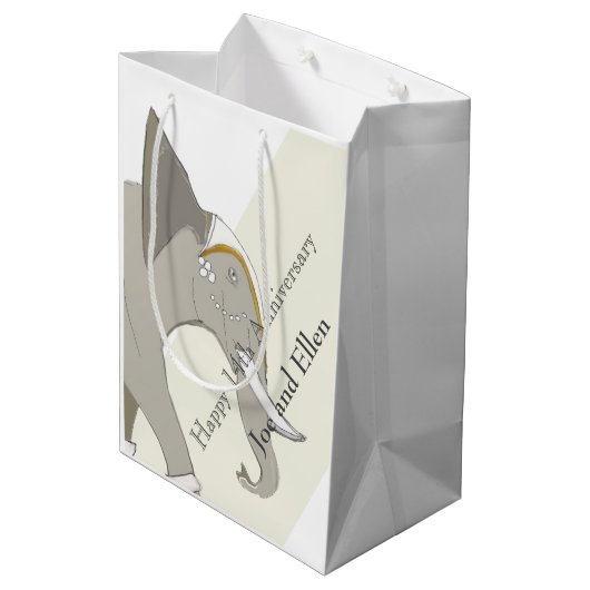 14e Jubileum van het huwelijk, Ivory Jubileum Medium Cadeauzakje (Achterkant Gekanteld)