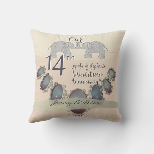 14e Jubileum voor bruiloft Opals & Elephants Kussen (Achterkant)