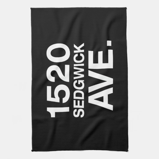 1520 SEDGWICK AVE. THEEDOEK (Verticaal)