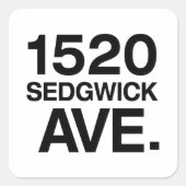 1520 SEDGWICK AVE. VIERKANTE STICKER (Voorkant)