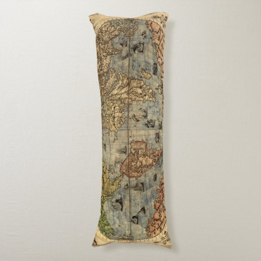 1565 Forlani AntiquevWereldkaart Renaissance Lichaamskussen (Voorkant Verticaal)