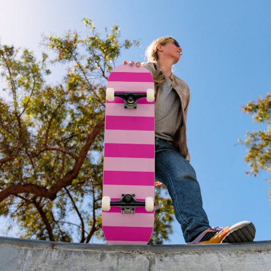 15 Horizontale lichte en hete roze strepen Persoonlijk Skateboard (Buiten 1)