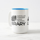 15 oz Grote mok Bibliotheeklogo Blauw (Voorkant links)