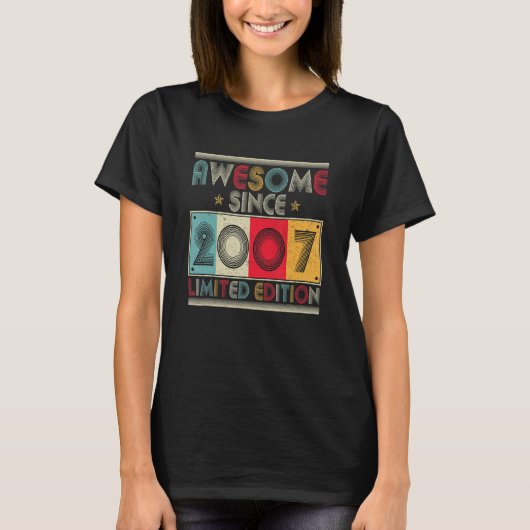 15 Year Old Awesome Since 2007 15th Birthday T-shirt (Voorkant)