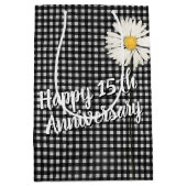 15e Jubileum Daisy on Gingham Medium Gift Bag Cadeauzakje (Voorkant)