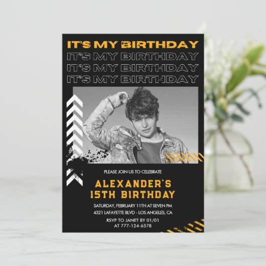 15e verjaardag uitnodigingen Mannen Fotospray verf (Staand voorkant)