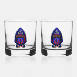 160e speciale luchtvaartregeling voor vluchtuitvoe whisky glas