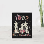 1692 Ze misten er één Salem Je miste één Hallowee Kaart (Voorkant)