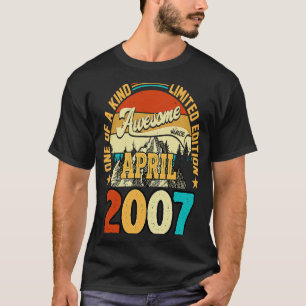 16 jaar oud Geweldige sinds april 2007 16e geboort T-shirt