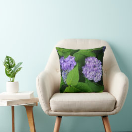 16 x 16-inch lavendelhortensia kussen