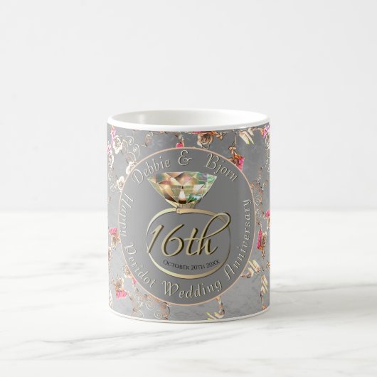 16de Jubileum van het Weddenschap Wax, Statice, Pe Koffiemok (Center)