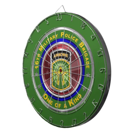 16e brigade van de militaire politie dartbord (Voorkant Rechts)