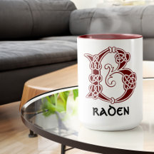 16e eeuw Celtic Knot Decorative Capital B