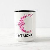 16e eeuw Celtic Knot Decorative Capital C Mok (Midden)