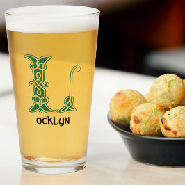 16e eeuw Celtic Knot Decorative Capital L Glas