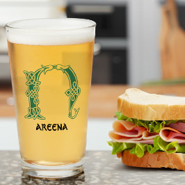 16e eeuw Celtic Knot Decorative Capital N Glas