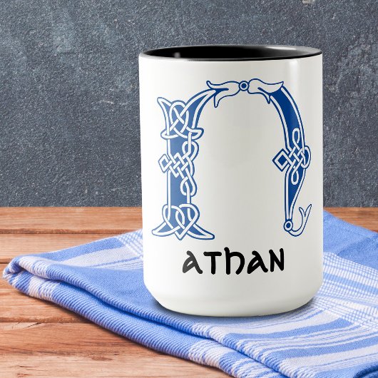 16e eeuw Celtic Knot Decorative Capital N Mok