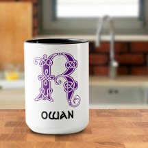 16e eeuw Celtic Knot Decorative Capital R