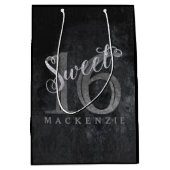 16e Koolsteengrijs | Zoete 16 Zilverglitter | Medium Cadeauzakje (Voorkant)