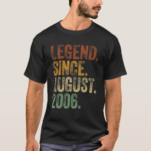 16e verjaardag augustus geboren 16 jaar legend sin t-shirt