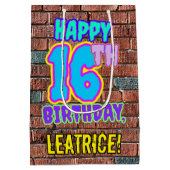 16e verjaardag: Leuk, Urban Graffiti geïnspireerd  Medium Cadeauzakje (Achterkant)