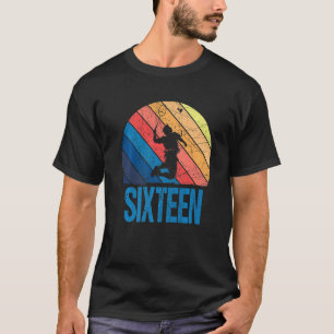 16e verjaardag Retro Badminton 16 jaar oude jongen T-shirt