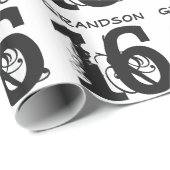 16e verjaardag voor een kleinzoon, zwarte tekst op cadeaupapier (Rol Hoek)