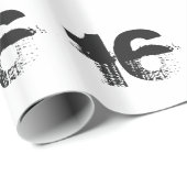 16e verjaardag voor iedereen, zwart op wit. cadeaupapier (Rol Hoek)