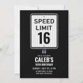 16th Birthday Speed Limit Black and White Sign Kaart (Voorkant)