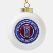 173e brigade keramische bal ornament (Voorkant)