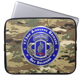173e brigade laptop sleeve