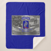 173e brigade sherpa deken (Voorkant)