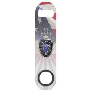 :   173e gevechtsteam voor de luchtbrug speed flessenopener