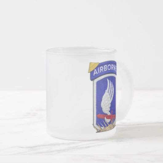 173rd Abn airborne vietnam war vets patch Matglas Koffiemok (Voorkant rechts)