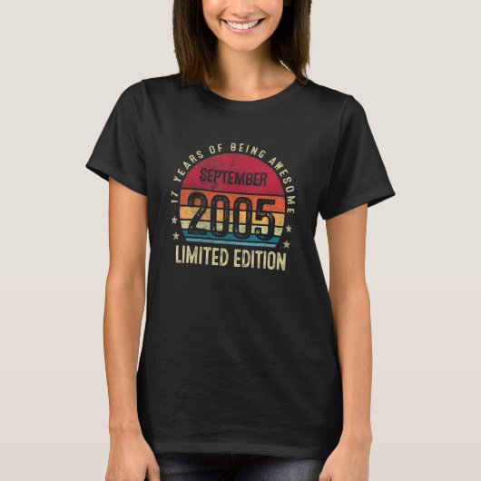 17 jaar oud geschenk Geweldige sinds september 200 T-shirt (Voorkant)