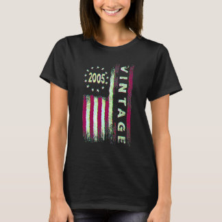 17 Jaar oud  Vintage 2005 Amerikaanse Vlag 17e Ver T-shirt