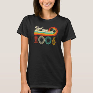 17 jaar oude Retro Boys Girls 2006 17e bi T-shirt