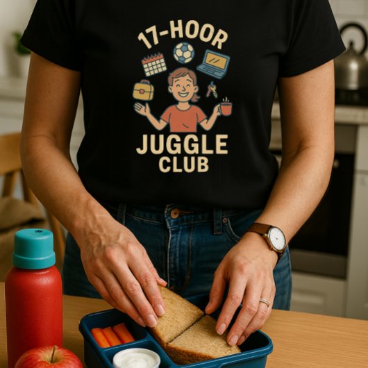 17-uurs jongleerclub - Grappig Schoolschema Mom T-shirt