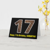 17e verjaardag: Naam + Faux Wood Grain Patroon "17 Kaart (Gele Bloem)