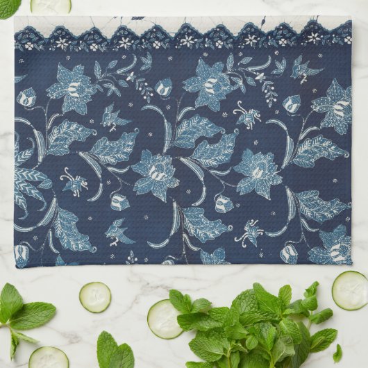 1800's Patroonblauw en wit Theedoek (Gevouwen)