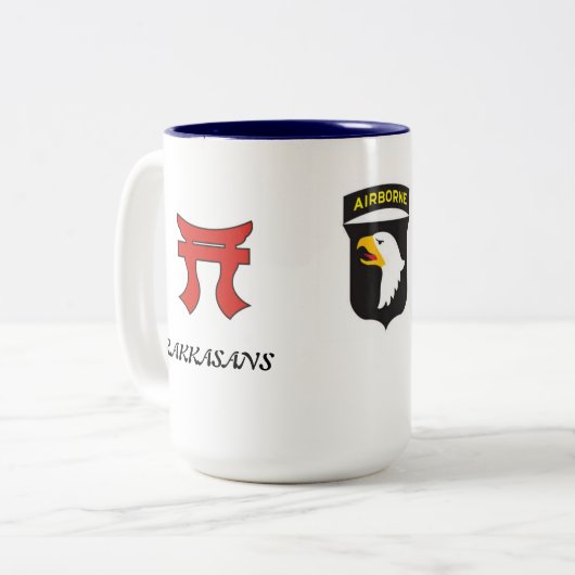 187E INFANTRY RAKKASAN MOK (Voorkant links)