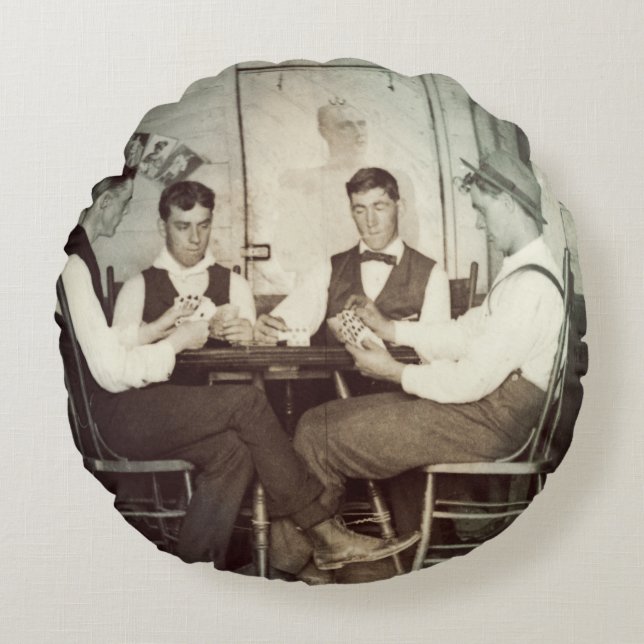 1890 Poker Game Mannen Gambling Kaarten Man Foto Rond Kussen (Voorkant)
