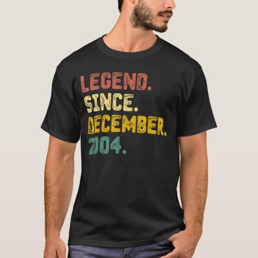 18 jaar oude geschenken legende sinds december 200 t-shirt (Voorkant)